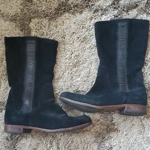 UGG Annisa Black shearling sole Heeled Boots